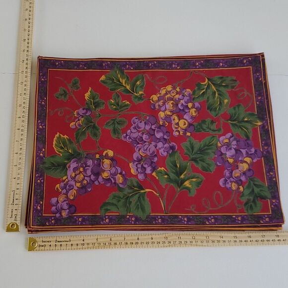 WORLD MARKET SET OF 8 PLACEMATS AND NAPKINS RED PURPLE YELLOW COTTON GRAPEVINES - Picture 7 of 8